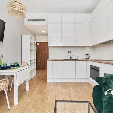 By The Oder River By Renters Apartment Wroclaw