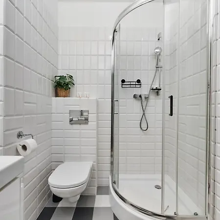 By The Oder River By Renters Apartment Breslau