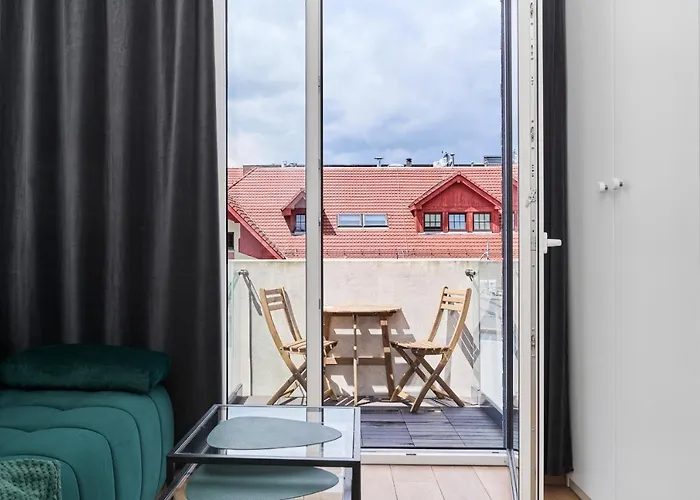 By The Oder River By Renters * Breslavia